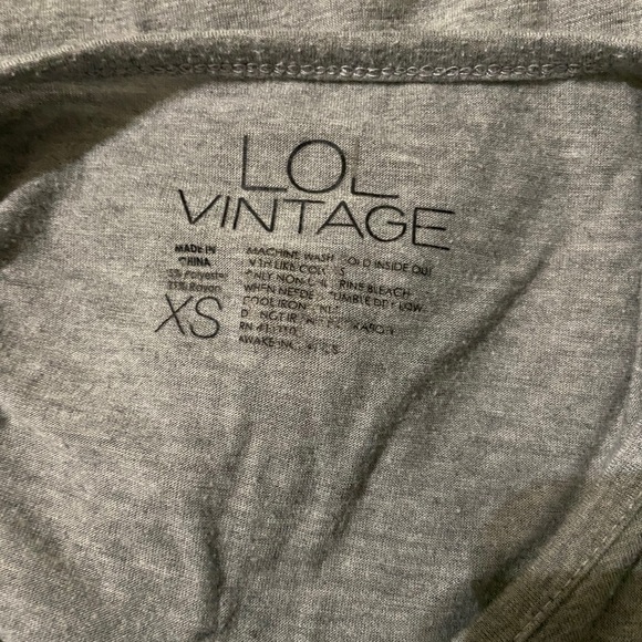 Tank top shirt - Picture 3 of 3